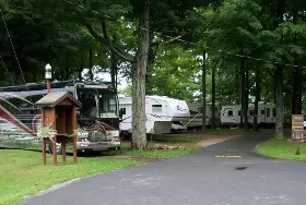 Photograph of Merry Knoll Campground, Clayton