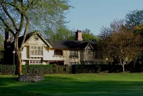 Photograph of The Baker House 1650, East Hampton