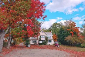 Photograph of Goose Pond Inn, North Creek
