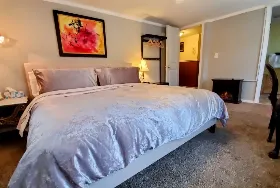Photograph of Mountain Treasure Bed And Breakfast, Maplecrest