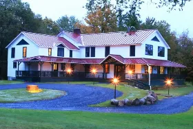 Photograph of Irondequoit Inn, Piseco