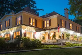 Photograph of Lamplight Inn Bed & Breakfast, Ballston