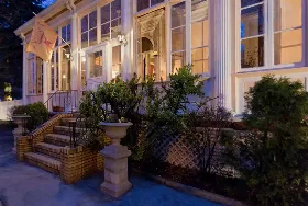 Photograph of Akwaaba Mansion B&B, Brooklyn