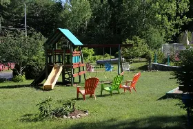 Photograph of Flower Cottages, Diamond Point