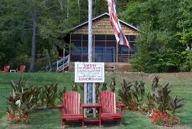 Photograph of Raymond's Cottages, Brant Lake