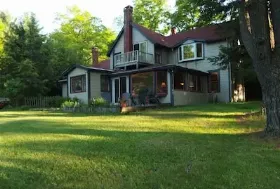 Photograph of Sky Island Cottage, Kerhonkson