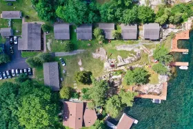 Photograph of Hi-da-way Cottages, Alexandria Bay