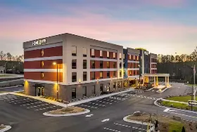 Photograph of Home2 Suites by Hilton Raleigh State Arena, Raleigh