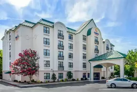 Photograph of Comfort Suites, Winston-Salem