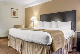 Photograph of Quality Inn, Greensboro
