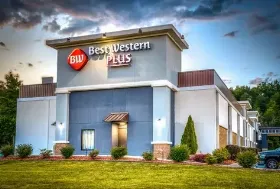 Photograph of Best Western Yadkin Valley Inn & Suites, Jonesville