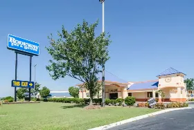 Photograph of Rodeway Inn, Greensboro