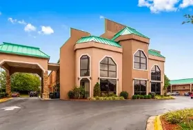 Photograph of Best Western Inn, Statesville