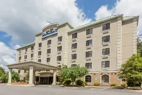 Photograph of Baymont by Wyndham, Asheville
