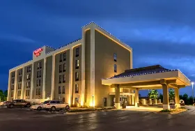 Photograph of Hampton Inn, Concord