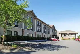 Photograph of Quality Inn, Boone