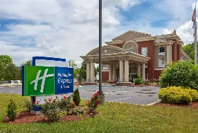 Photograph of Holiday Inn Express & Suites, Murphy