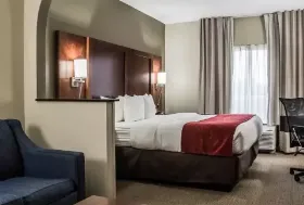 Photograph of Comfort Suites, Charlotte