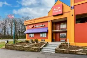 Photograph of Knights Inn, Charlotte