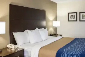 Photograph of Comfort Inn, Fuquay-Varina