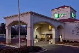 Photograph of Holiday Inn, Kernersville
