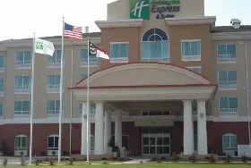 Photograph of Holiday Inn Express, Smithfield