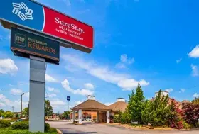 Photograph of SureStay Plus Hotel By Best Western, Fayetteville