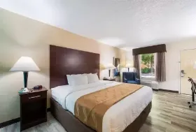 Photograph of Quality Inn, Rockingham