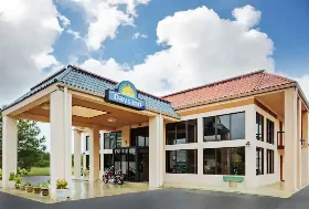 Photograph of Days Inn, Clinton