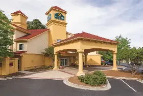 Photograph of La Quinta Inn & Suites, Durham