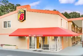 Photograph of Super 8, Raleigh