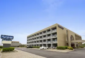 Photograph of Travelodge, Kill Devil Hills