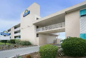 Photograph of Days Inn & Suites By Wyndham Kill Devil Hills-mariner, Kill Devil Hills