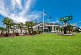 Photograph of Quality Inn, Greenville