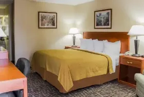 Photograph of Quality Inn, Kinston