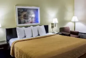 Photograph of Quality Inn, Rocky Mount