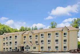Photograph of Microtel Inn & Suites, Bryson City