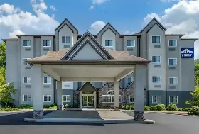 Photograph of Microtel Inn & Suites, Sylva