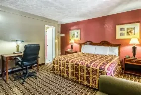 Photograph of Rodeway Inn, Franklin