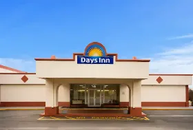 Photograph of Days Inn, Shelby