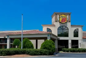 Photograph of Super 8, Huntersville