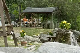 Photograph of Evening Shade River Lodging, Chimney Rock
