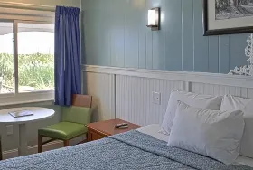 Photograph of Colonial Inn, Nags Head