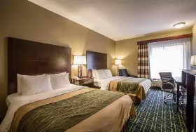 Photograph of Quality Inn, Franklin