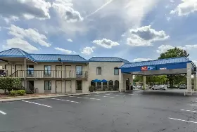 Photograph of Econo Lodge, Fayetteville