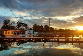 Photograph of Melwood Court, White Lake