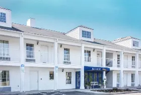 Photograph of Baymont by Wyndham, Dunn