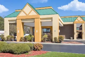 Photograph of Days Inn, Mocksville