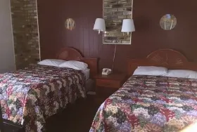 Photograph of Apple Blossom Motel, Black Mountain