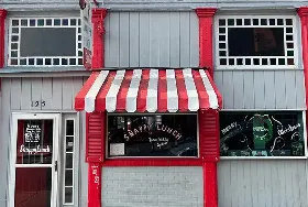 Photograph of Snappy Lunch, Mount Airy